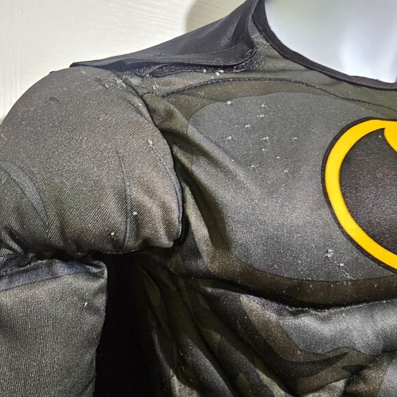 Batman Kids Muscle Costume Boys 8-10 DC Comics Mask Cape Gauntlets Halloween Boy - Picture 7 of 12